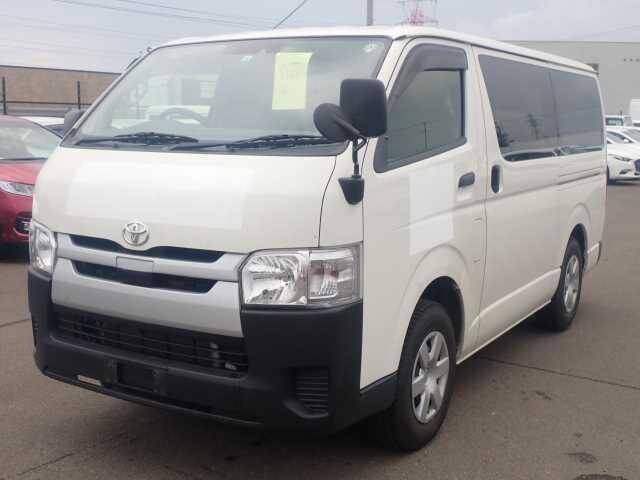 TOYOTA HIACE VAN 2.0 2020 LHD